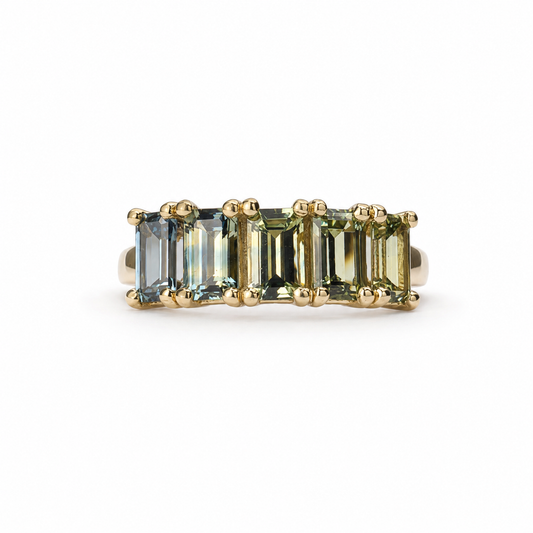 Custom-Cut Gradient Sapphire Ring | Carbon & Gold