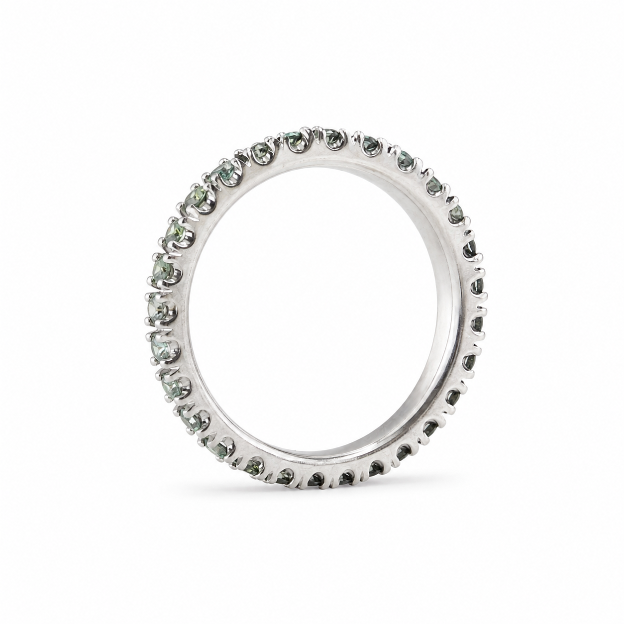 1.08ct Natural Montana Sapphire Platinum Eternity Band | Carbon & Gold